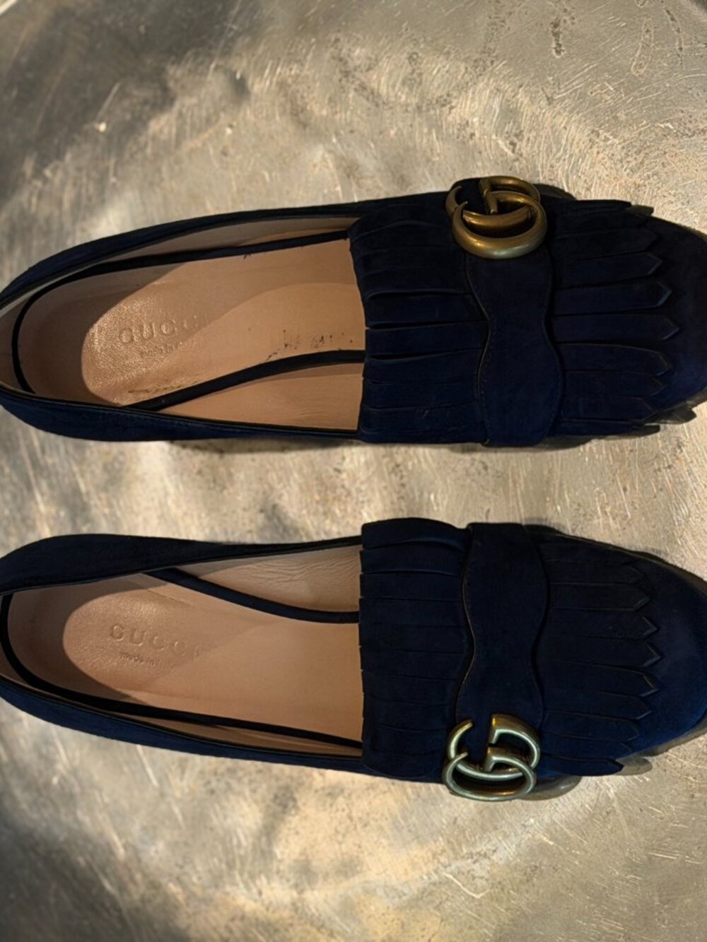 Gucci Kid Scamosciato GG Marmont Fringe 50mm Loafer Pumps 37 Navy - Picture 8 of 11